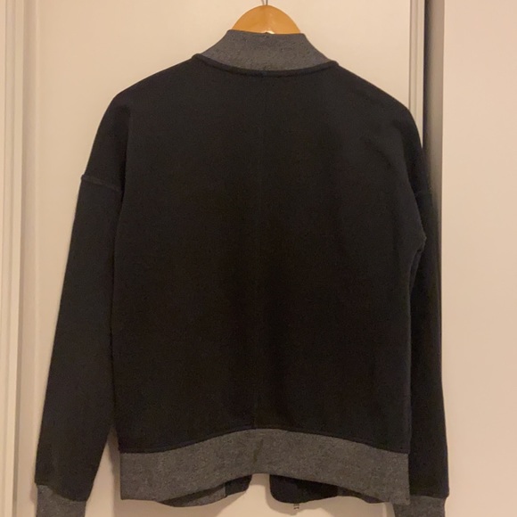 Under Armour Jackets - Picture 4 of 4